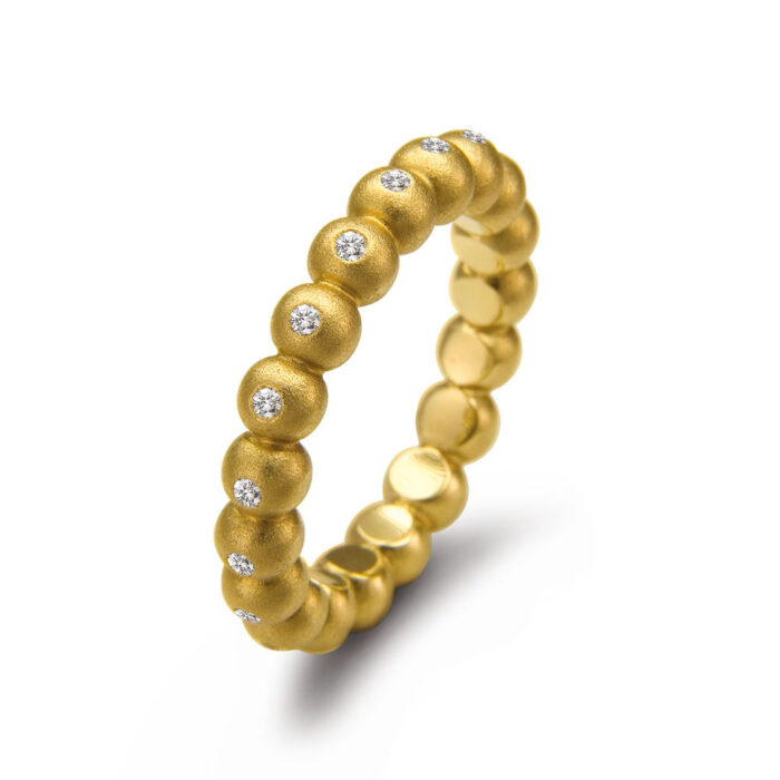 1011 019YG Nöen - Join - ring i økologisk gult gull med 0,19 ct