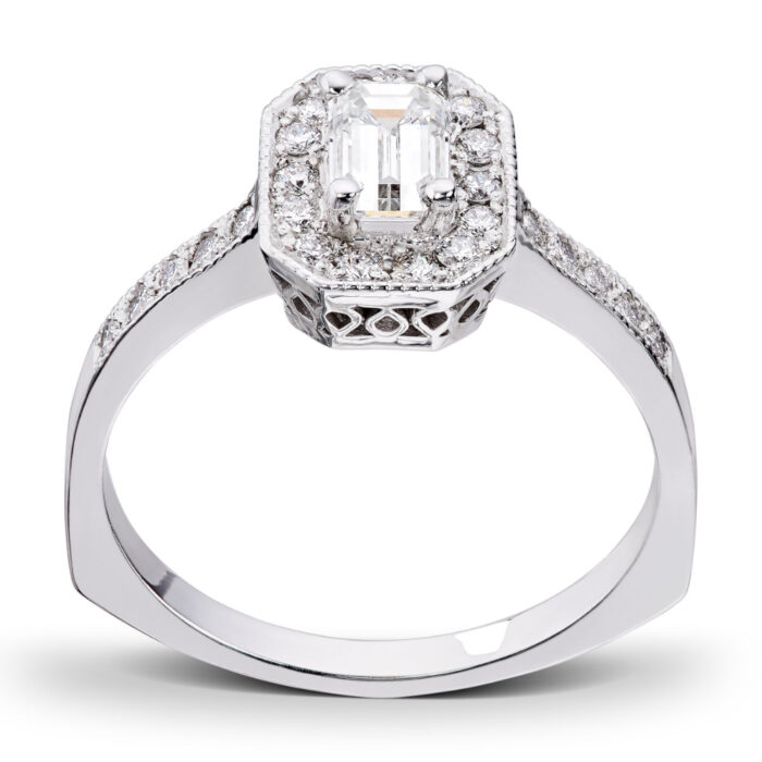 1x050 EM 025 TW SI 42000 1 Diamonds by Frisenberg - Diamantring med emerald cut senterstein 0,50 ct TW/VS1 - Totalt 0,75 ct
