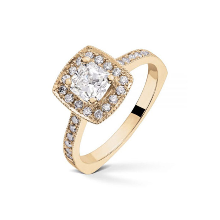 1x070 CU 028 TW SI GU 74000 600x600 1 Diamonds by Frisenberg - Ring i gult gull med 0,70 ct TW/VS1 cushion cut diamant - Totalt 0,98 ct