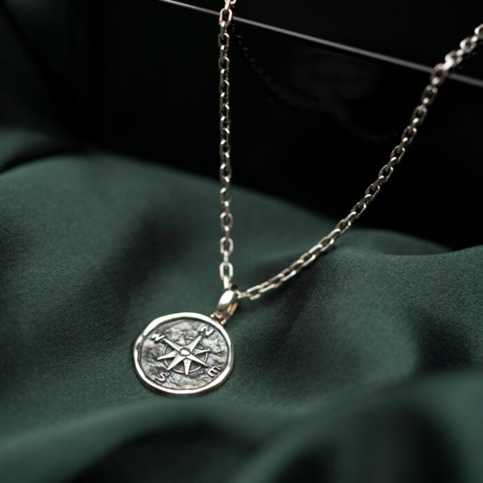 310089 2 ALEXANDER - Halssmykke i sølv med 50cm kjede - Kompass