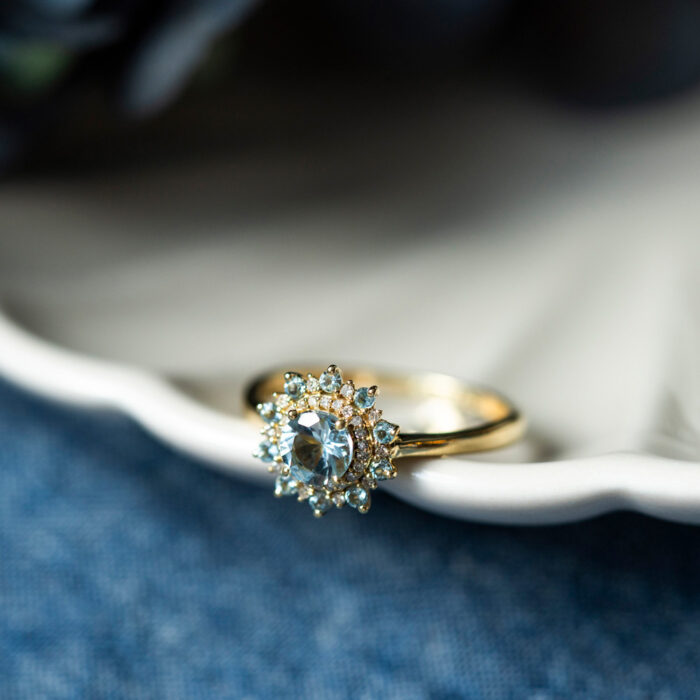 59634 3 PAN Jewelry - Ring i gult gull med aquamarin og diamanter PAN Jewelry - Ring i gult gull med aquamarin og diamanter