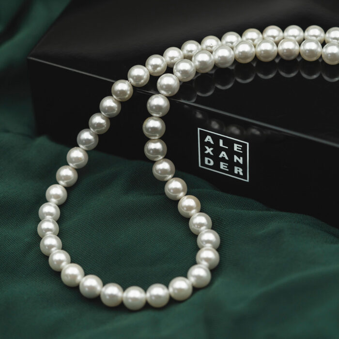 972518 3 ALEXANDER - Perlekjede med hvite perler - 8 mm
