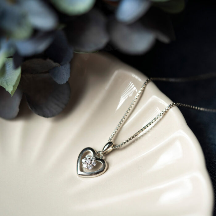991637 3 PAN Jewelry - Hjerte halssmykke i sølv med zirkonia