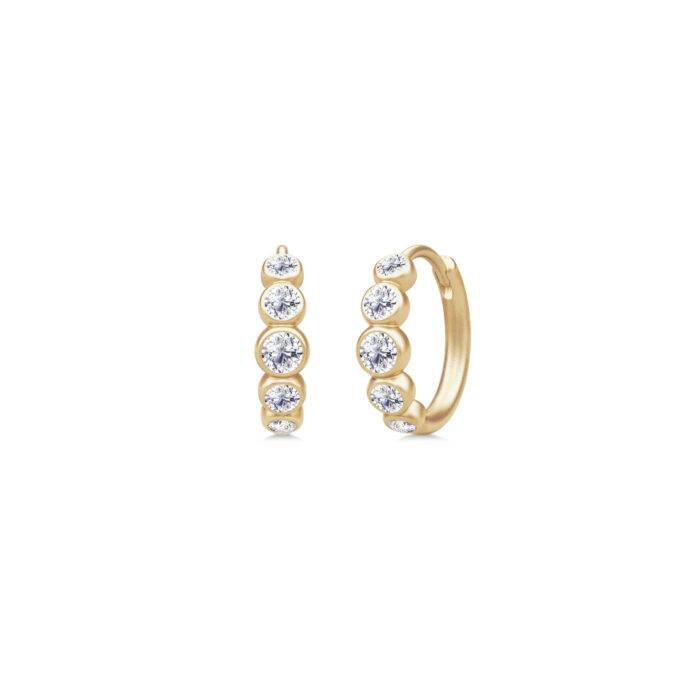 Julie Sandlau - Lumen Medium Hoops i 18k gult gull med diamanter