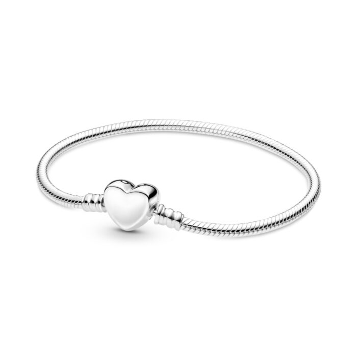 Pandora - Snake chain sterling silver bracelet with engravable heart clasp