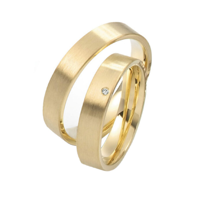 Saint Maurice- Twin Set- Giftering- Gult gull - 4,5 mm- Damemodell med diamanter