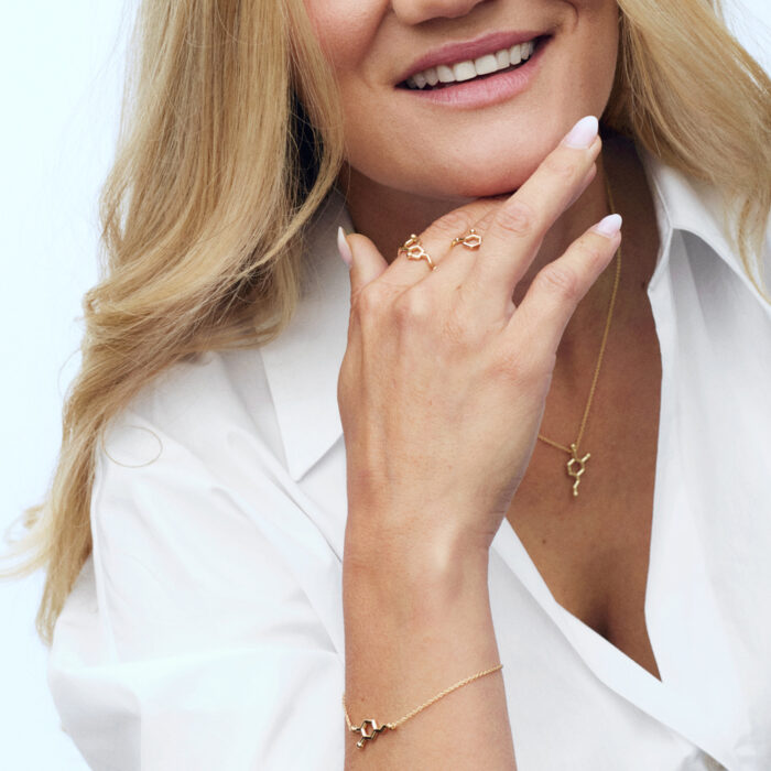 Sandra Lyng x Pan Jewelry - Halssmykke i forgylt sølv - Dopamin - Motivasjon - Bilde 2