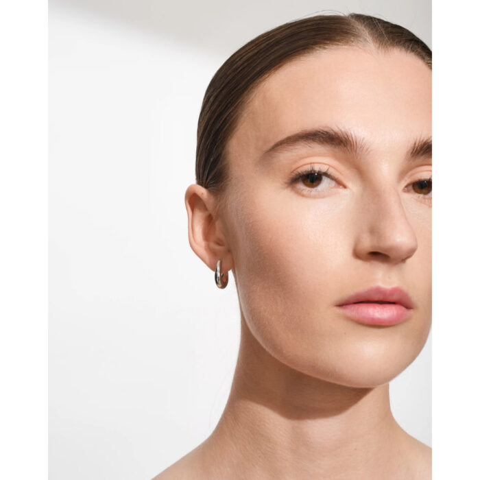 Tom Wood - Liz Hoops - Bilde 2