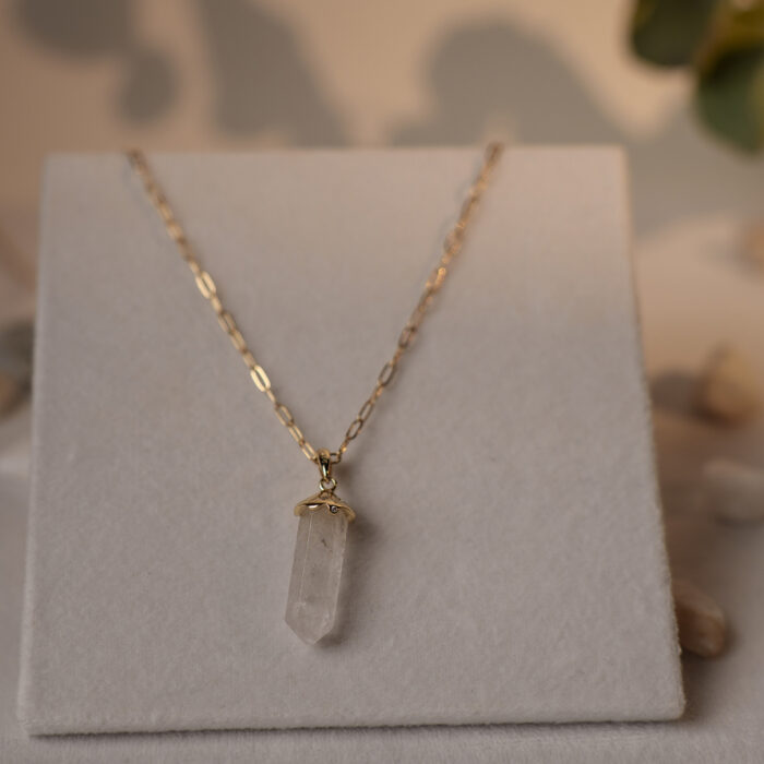 Serenity by Gulldia - Intuition II pendelsmkke i forgylt sølv med bergkrystall - Bilde 3