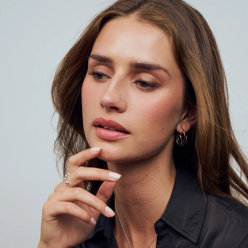 Sif Jakobs - Spirale Pianura Piccolo Earrings - Ørepynt i sølv - Bilde 2