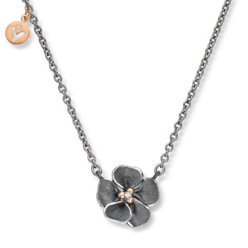 Van Bergen - Anheng i oksydert sølv med diamant med gult gull detaljer og stålkjede - Flôra kolleksjonen