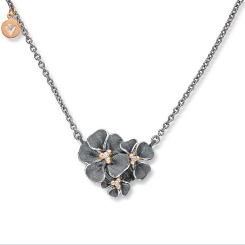 Van Bergen - Anheng i oksydert sølv med diamant med gult gull detaljer og stålkjede - Flôra kolleksjonen