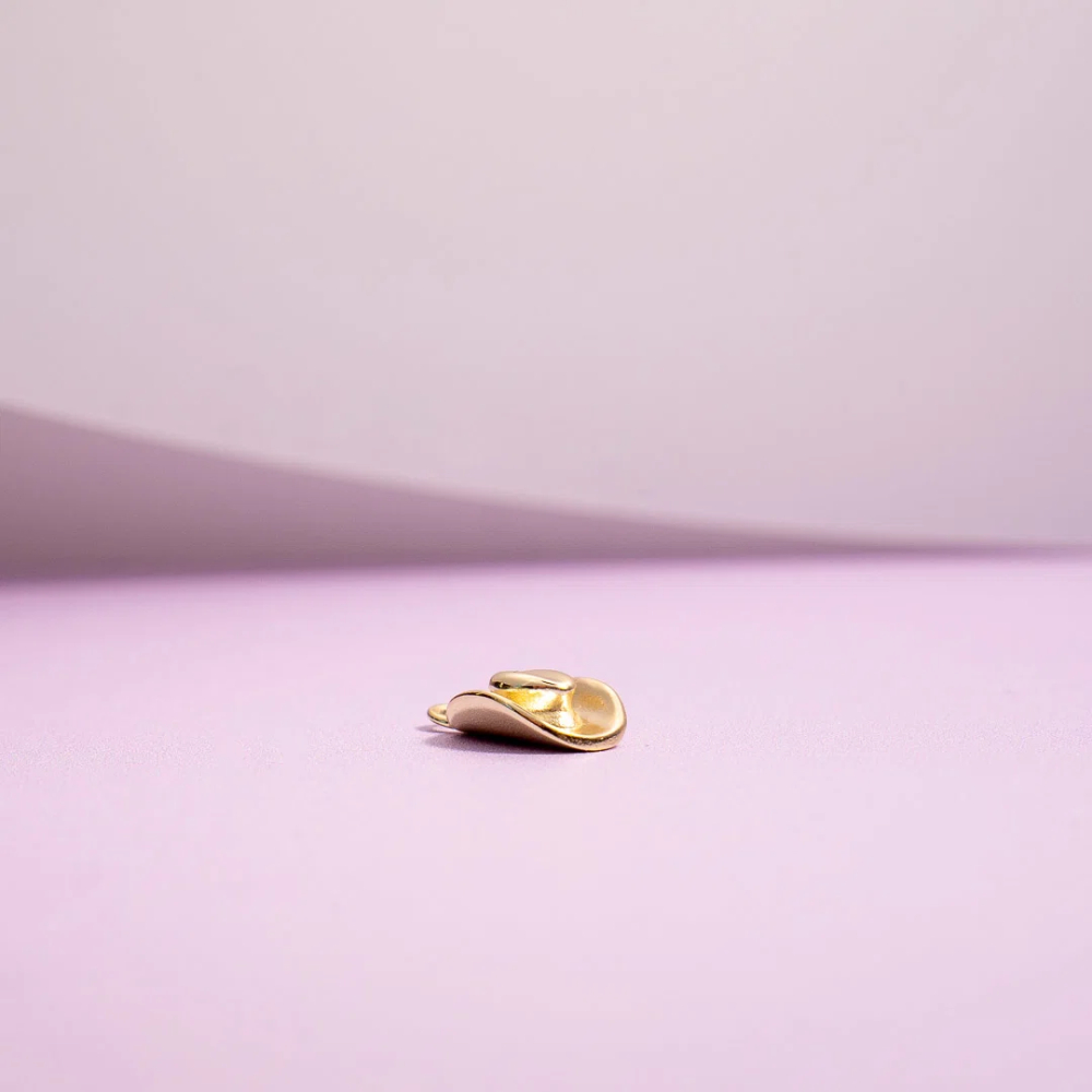 Sandra Lyng x Pan Jewelry - Yeehaw charm i 925 forgylt sølv Sandra Lyng x Pan Jewelry - Yeehaw charm i 925 forgylt sølv - Bilde 3