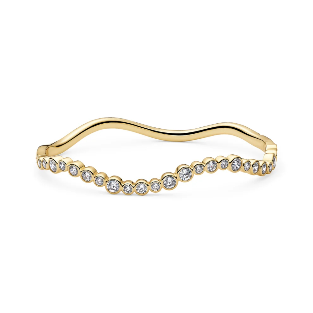 Sif Jakobs - Sardinien Wave Bangle - Armring i 18k gullforgylt sølv med zirkonia Sif Jakobs - Sardinien Wave Bangle - Armring i 18k gullforgylt sølv med zirkonia