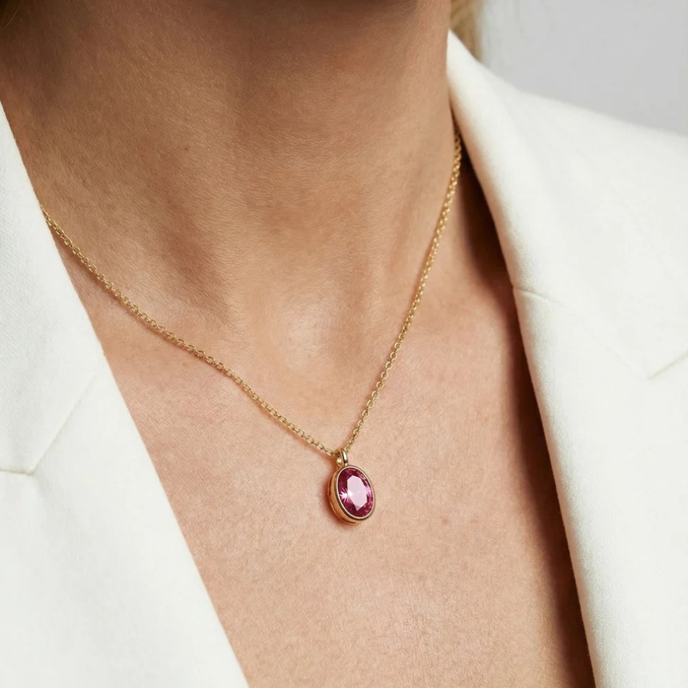 Sif Jakobs - Sardinien Ovale halssmykke i 18k gullforgylt sølv med rosa zirkonia Sif Jakobs - Sardinien Ovale halssmykke i 18k gullforgylt sølv med rosa zirkonia - Bilde 2