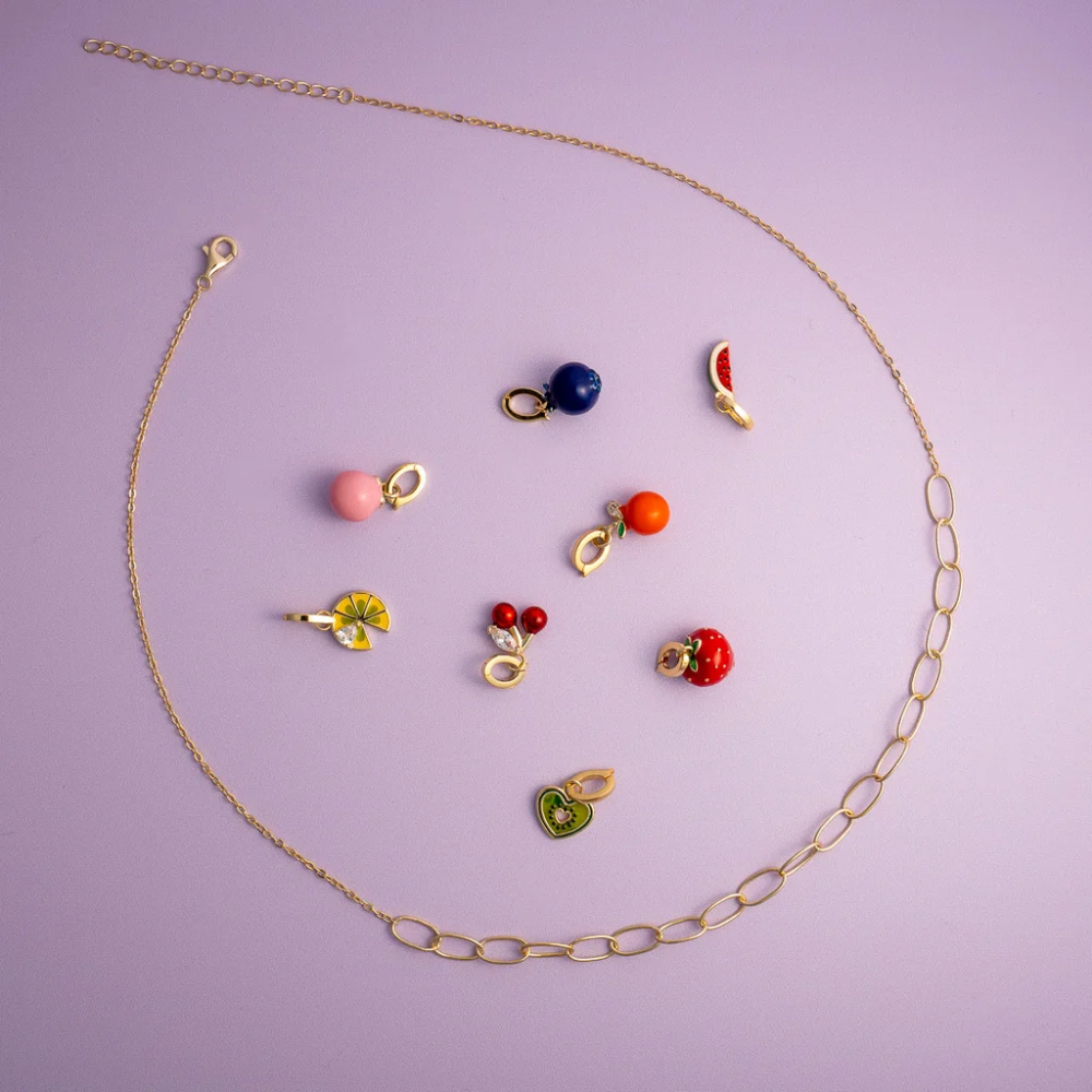 Sandra Lyng x Pan Jewelry - Blue Bloom charm blåbær i forgylt sølv Sandra Lyng x Pan Jewelry - Blue Bloom charm blåbær i forgylt sølv - Bilde 4