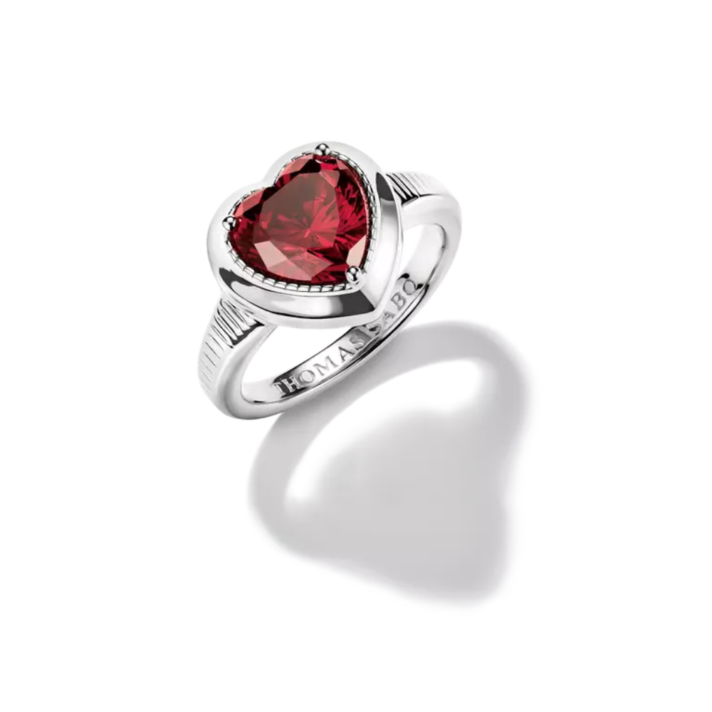 Thomas Sabo - Ring i sølv hjerteformen rød zirkonia Thomas Sabo - Ring i sølv hjerteformen rød zirkonia