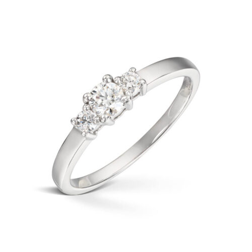Diamonds by Frisenberg -Diamantring i hvitt gull og diamanter.
