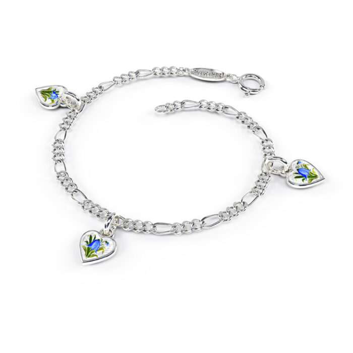 220520 3 Pia&Per – Charms-armbånd i sølv med glassemalje, blåklokke hjerter