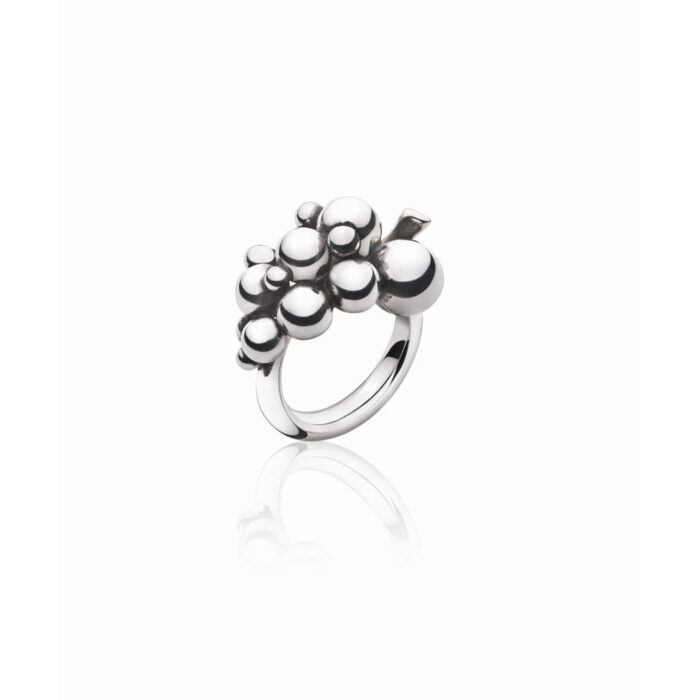 3558680 Grape Ring1 Georg Jensen - Moonlight Grapes ring i sølv, liten