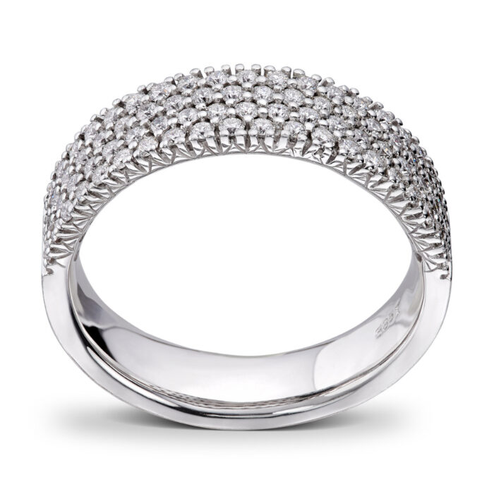 50 00337 076 TW SI 22460 1 Diamonds by Frisenberg - Bred ring i hvitt gull med diamantdryss - Totalt 0,76 ct