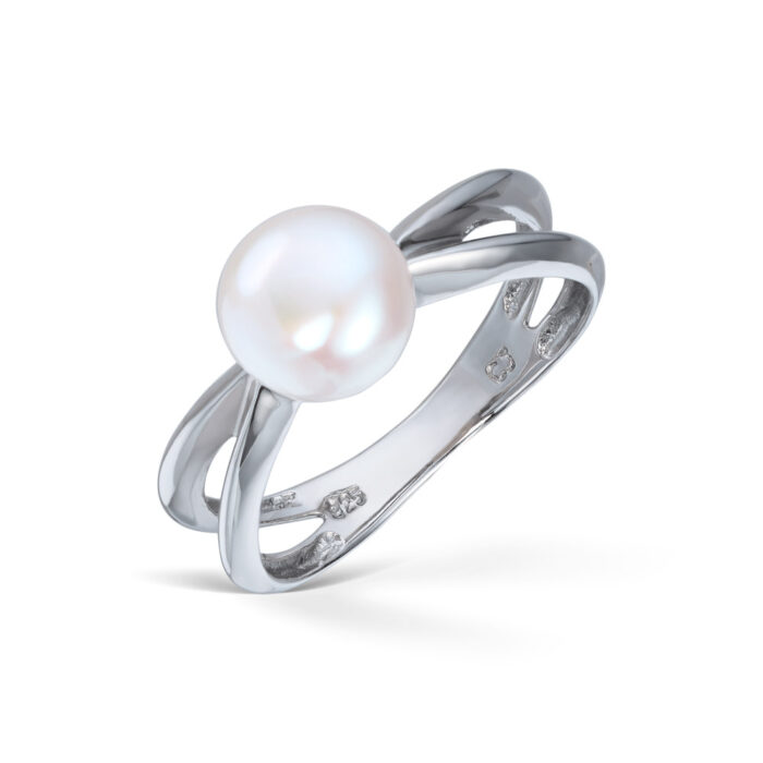 50 1034 620 765 Silver by Frisenberg - Ring i sølv med en hvit perle