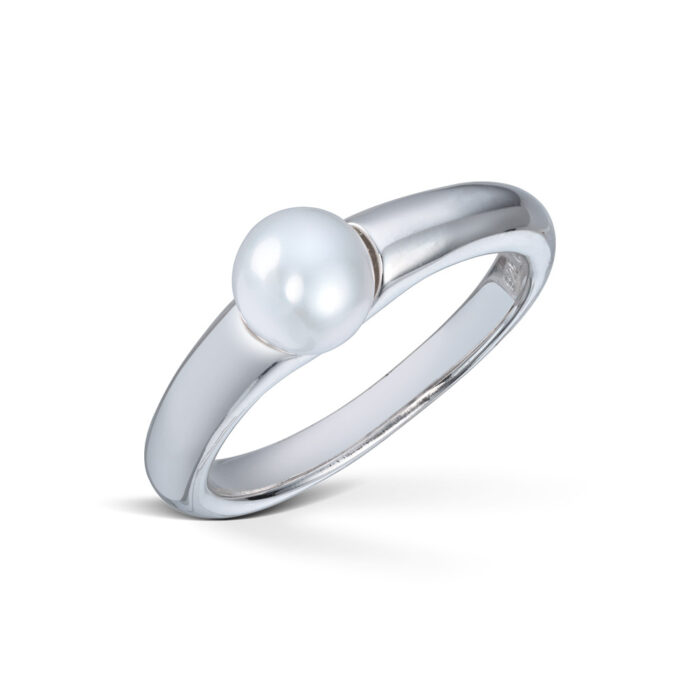 50 10377 630 765 Silver by Frisenberg - Ring i sølv med en hvit perle Silver by Frisenberg - Ring i sølv med en hvit perle