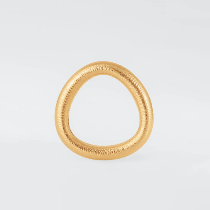 58 a8436e718b a2815 4a2815 401 2 large Ole Lynggaard - Celebration ring i 18k teksturert gult gull Ole Lynggaard - Celebration ring i 18k teksturert gult gull