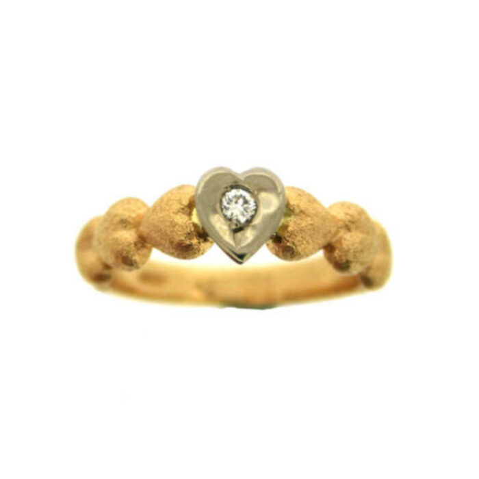 99426 Van Bergen - Silver Heart - Ring i gult gull med med hvitt gull hjertefatning og diamant Van Bergen - Silver Heart - Ring i gult gull med med hvitt gull hjertefatning og diamant