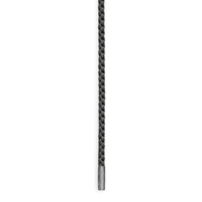 A1908 312 packshot aRGB V3 Ole Lynggaard - Tvunnet silkesnor med endestykker i sølv - Mørk grå