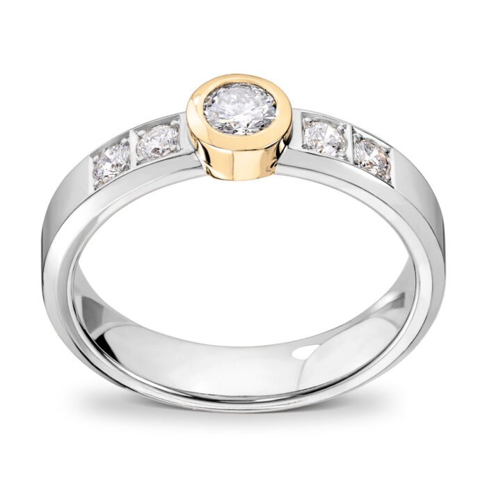 JF112 1x020 4 x 005 TW SI HV 25900 1 Diamonds by Frisenberg - Ring i hvitt gull med diamanter - Totalt 0,45 ct