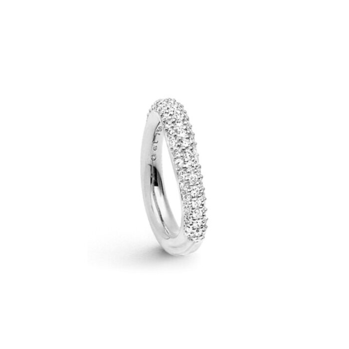 a1344 512 t Ole Lynggaard - Love Ring nr. 4 i polert hvitt gull med 0,71 ct diamanter